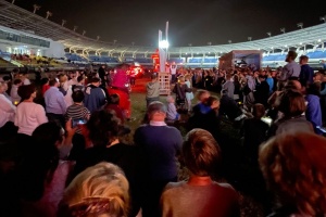 adoracja na stadionie